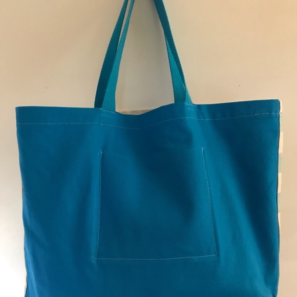 NWT- Bright Blue Flower Handprinted on Blue and White Stripe Tote Bag. - Picture 8 of 9
